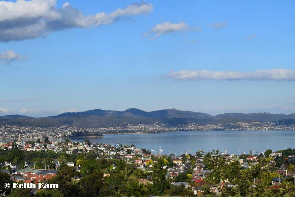 Lovely Brick Cottage With Amazing Water View Hobart Exterior photo